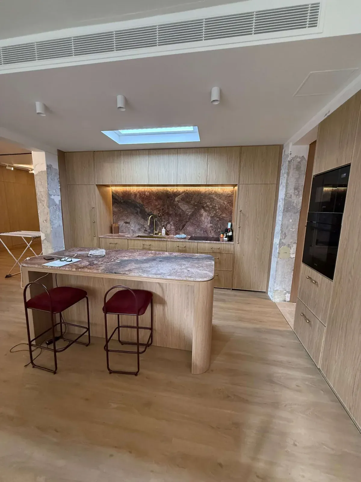 Darlinghurst kitchen island with pendant lighting