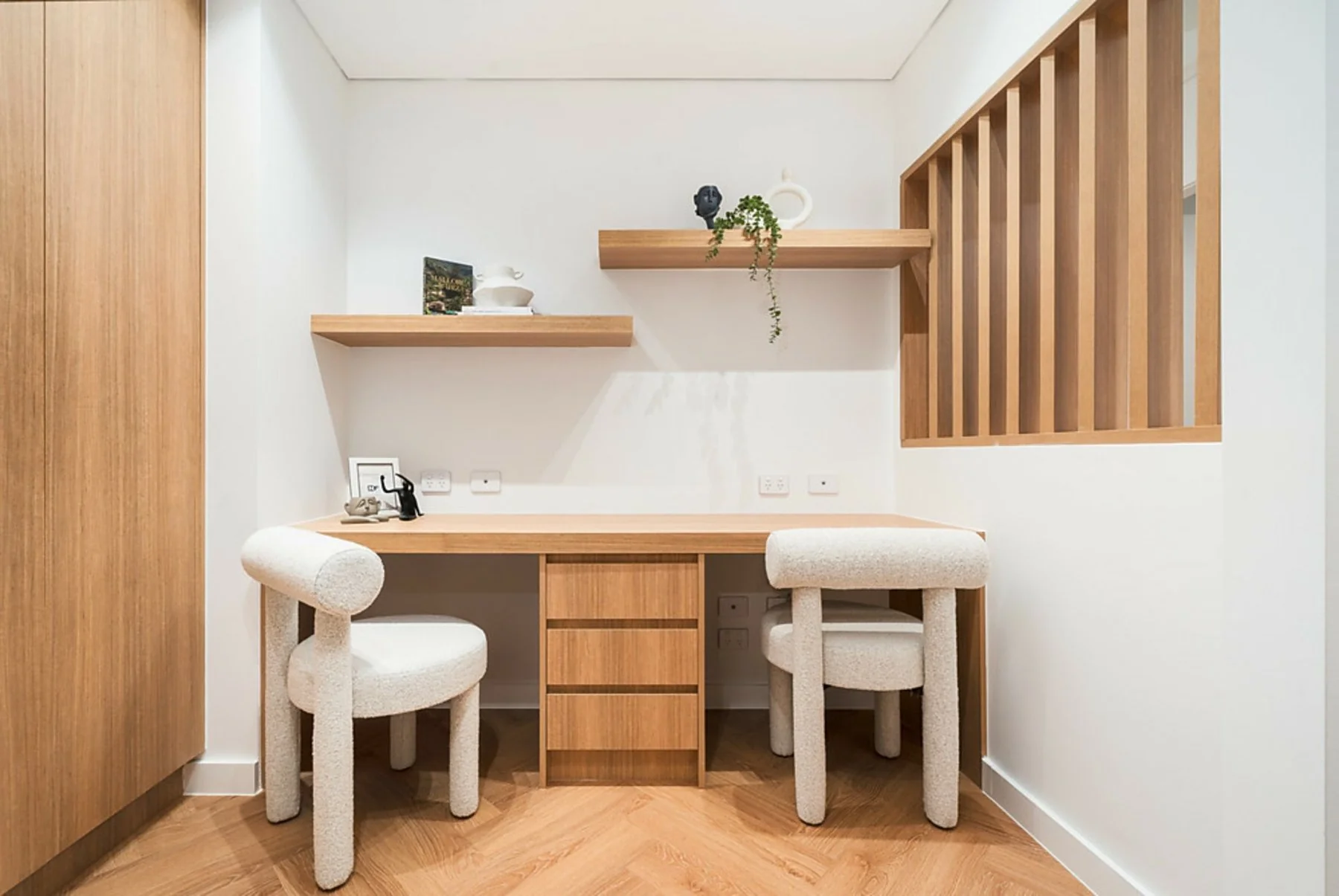 Epping study nook with 60mm floating shelves and timber desk