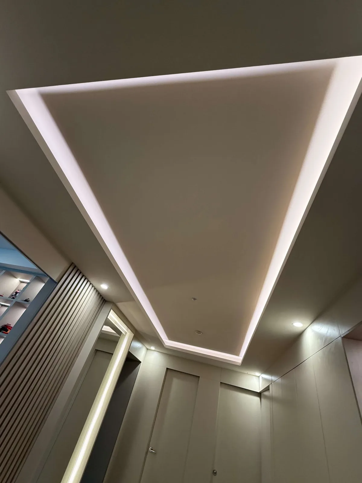 Beaumont Hills ceiling lighting and bulkhead detail