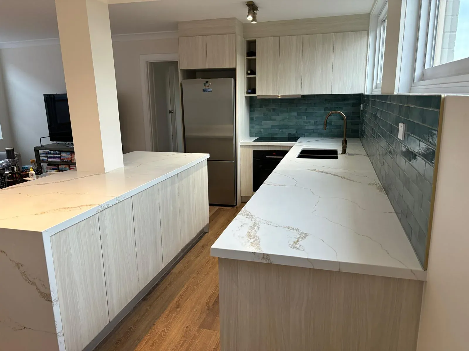 Vaucluse kitchen entry and island detail